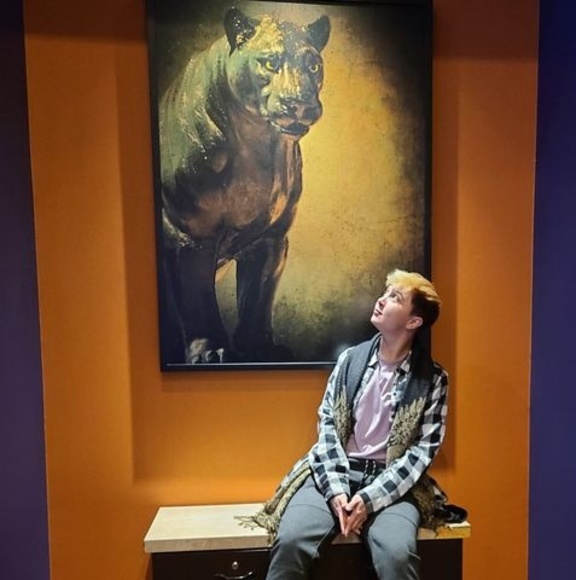 Meet your Posher, Dani - Picture 1 of 1